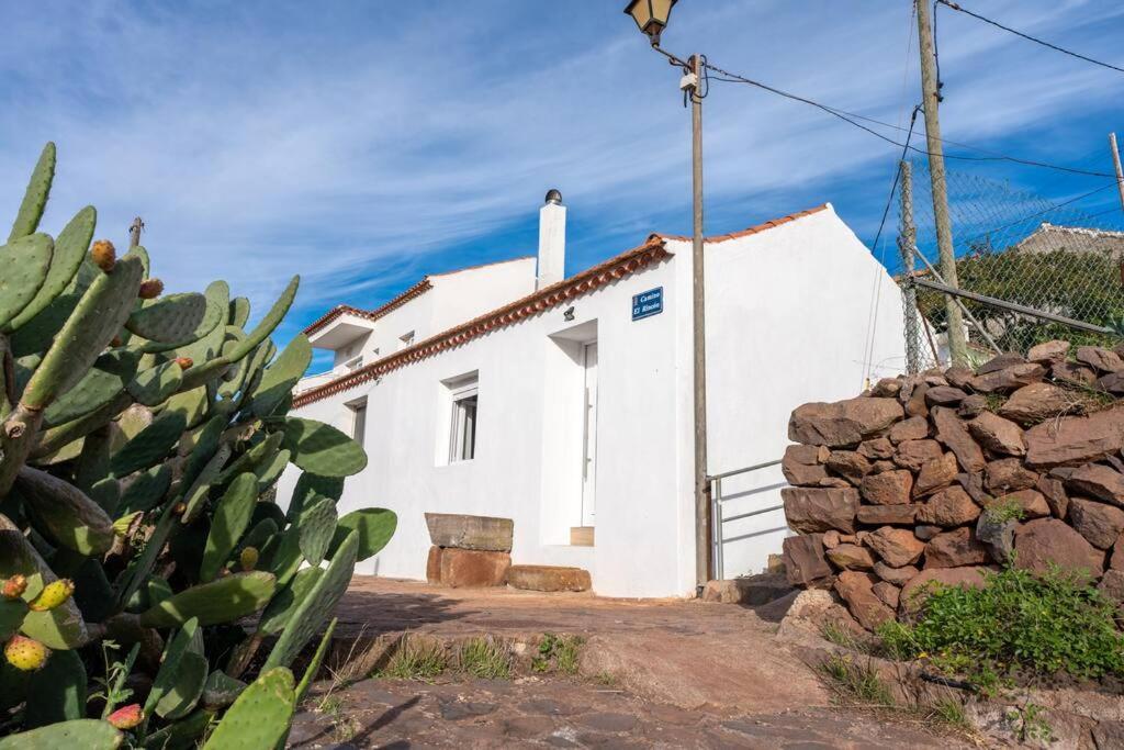 Vivienda Vacacional Rosa Blanca (Adults Only) Arure Exterior photo